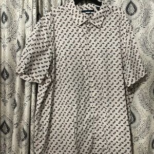 Big and tall paisley short sleeve button down